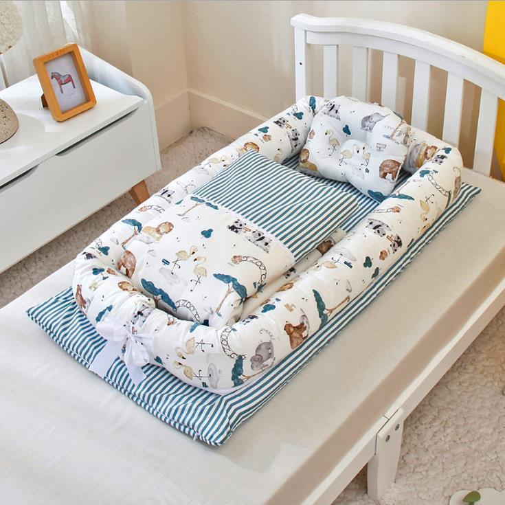 Anti-Pressure Portable Baby Crib