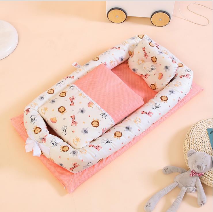 Anti-Pressure Portable Baby Crib