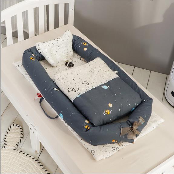 Anti-Pressure Portable Baby Crib