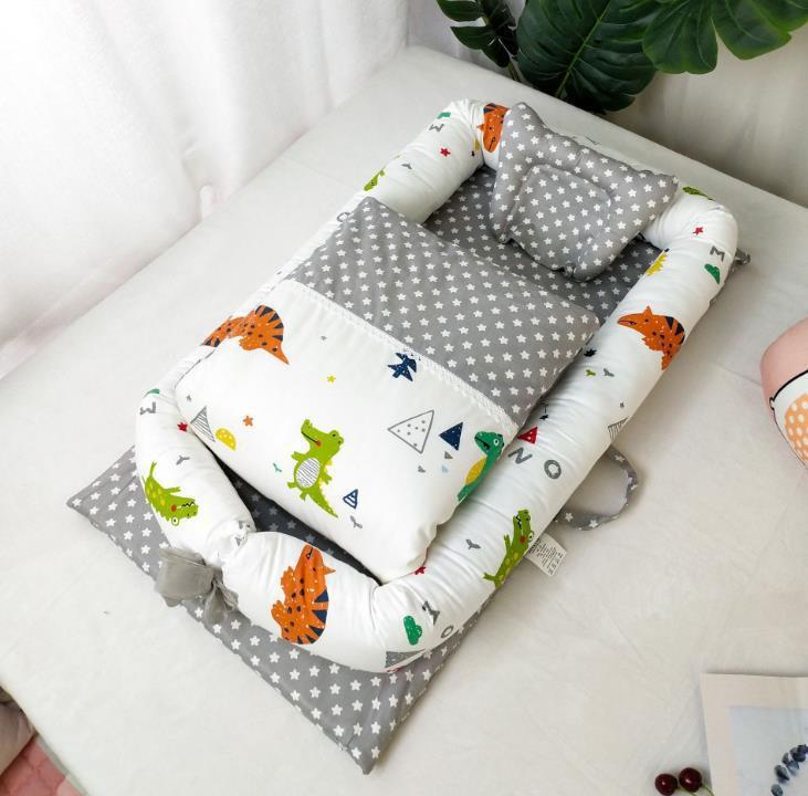 Anti-Pressure Portable Baby Crib