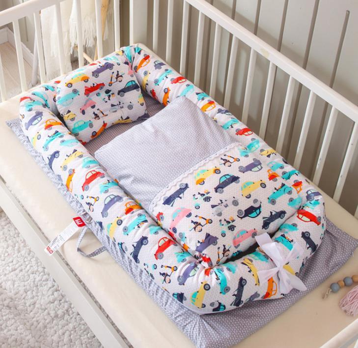 Anti-Pressure Portable Baby Crib